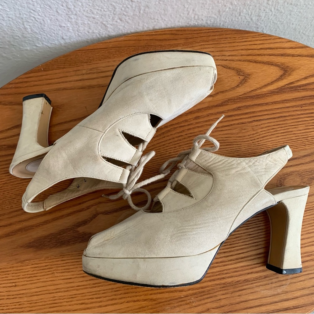 Vintage 1970s Charles Jourdan Suede Leather Platform Pumps